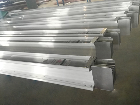 空氣式封閉母線槽與電纜有什么區(qū)別？